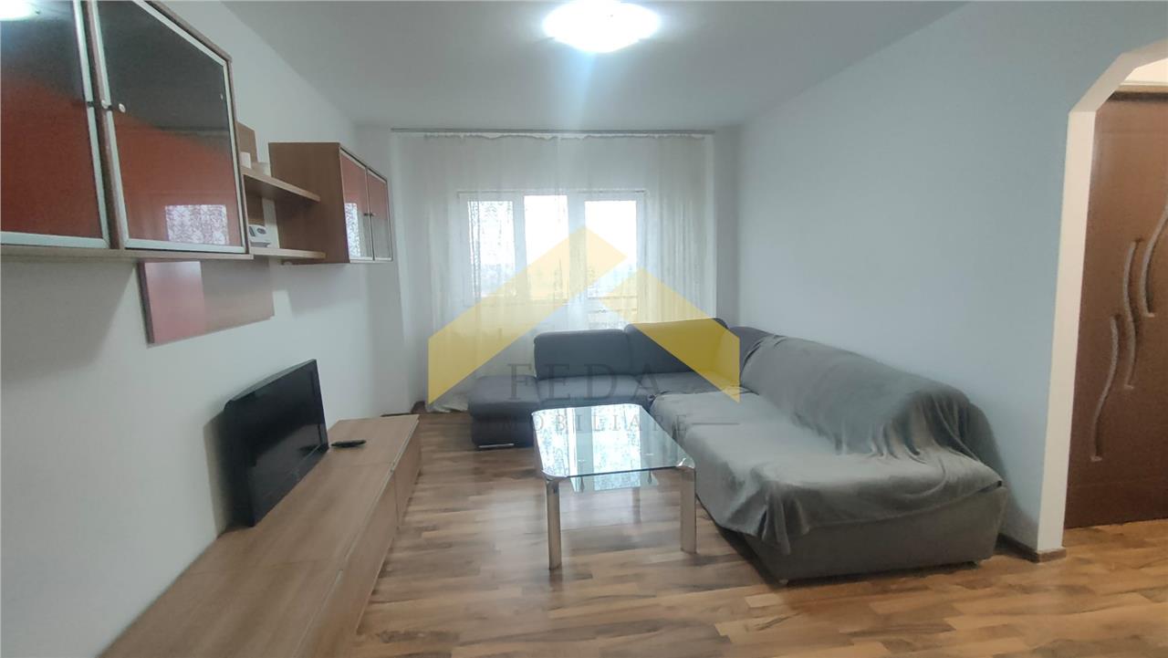 Apartament 2 camere de inchiriat zona Micalaca